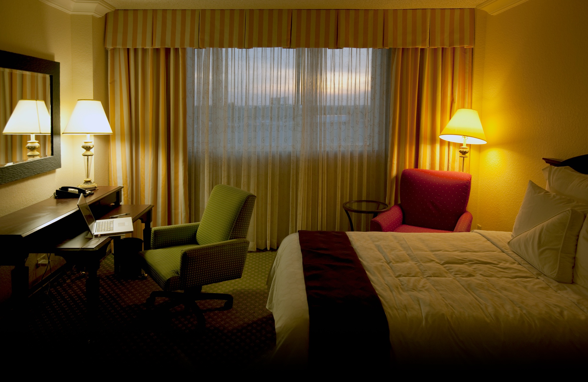 hotel-room-furniture.jpg